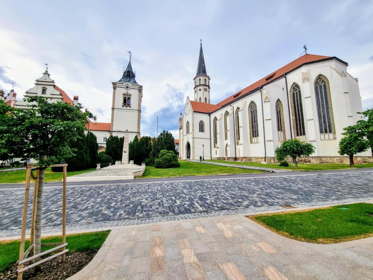 Apartment In A Historical House In The Center Of Levoča Exteriör bild