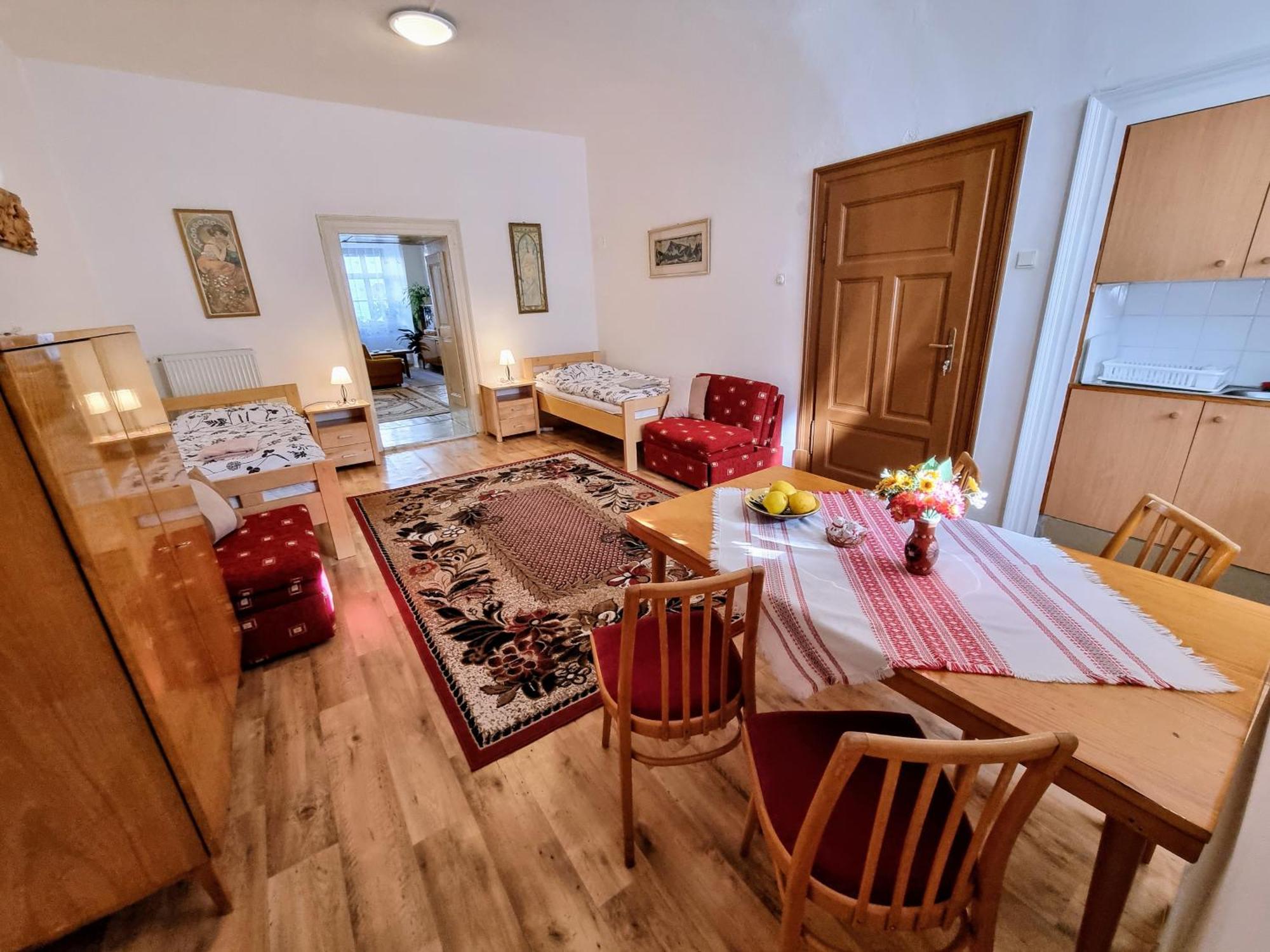 Apartment In A Historical House In The Center Of Levoča Exteriör bild